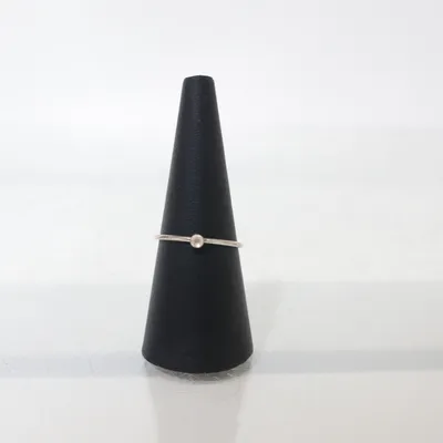 Ring (Silverfärgad) Okänd metall