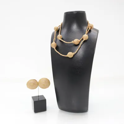 Sieradenset (Beige) Onbekend materiaal