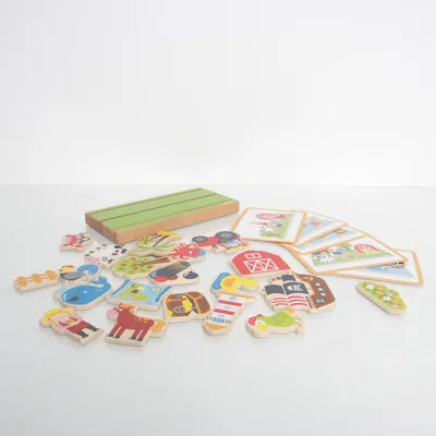 Activity toy (Multicolored) from Viga
