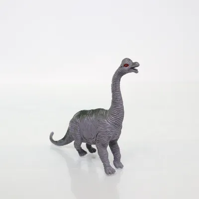 Leksaksfigur (Lila, Grön) från S. H.