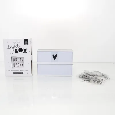 Vägglampa (Vit, Svart) från A Little Lovely Company