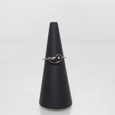 Ring (Zilver, Zwart) Onbekend materiaal