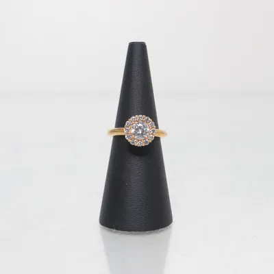 Ring (Guldfärgad) Okänd metall