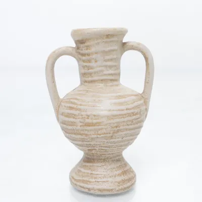 Figurine (Beige)