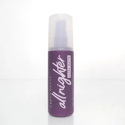 Setting spray (All Nighter) from Urban Decay