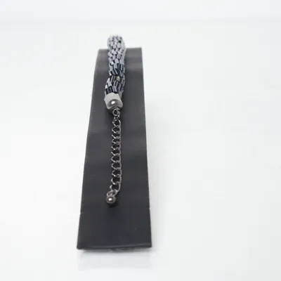Armband (rock, rock, heavy, metal, goth, skull, tiktok, y2k, trending, black, halloween, festival, street, dress, black, party, Y2k, trending, street, summer, jacket, bomber, style, festival, sport, gym, tiktok, doll, trending,street, dark, party, emo, goth, Hell, skull, playboy, santa, christmas, Boho, bohemia, bohemian, hippie, hippy, cosplay, vintage, retro, craft, steampunk, metal, goth, skull, tiktok, y2k, trending, black, halloween, festival) Okänd metall
