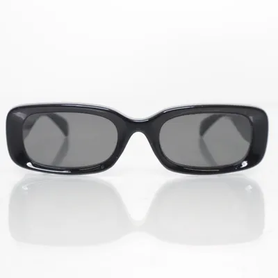 Sunglasses (Black)