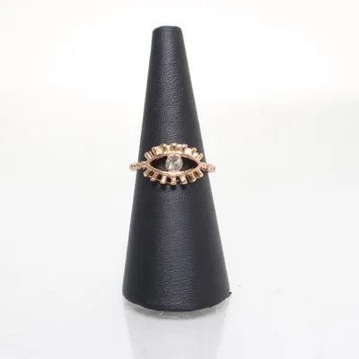 Ring (Guldfärgad) Okänd metall