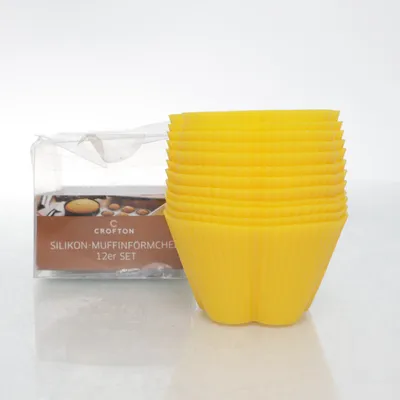 Muffin molds (Yellow) from Crofton
