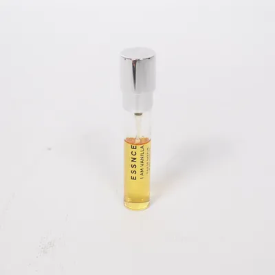 Eau de Parfum (I AM VANILLA) från Essnce