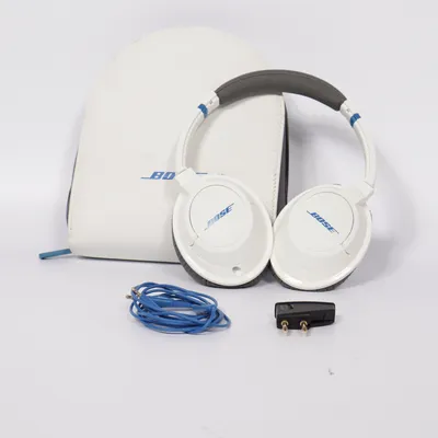 Hörlurar (SoundTrue) från Bose