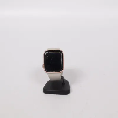 Smartwatch (Beige) från Apple