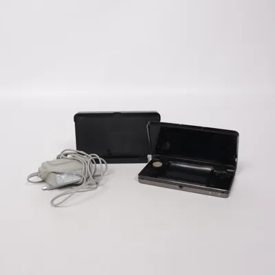 Game console (Black)