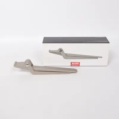 Casse-noix (Gris) de Alessi
