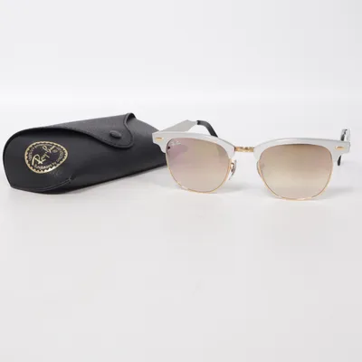 Solglasögon (RB 3507) från Ray-Ban