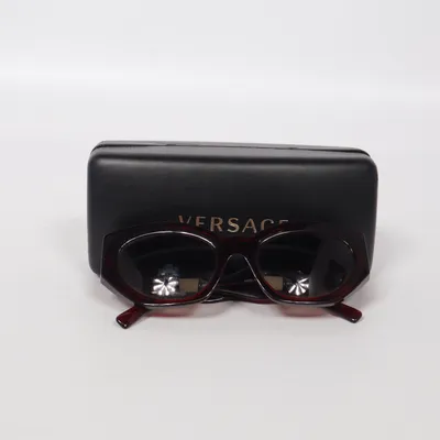 Solglasögon (MOD. 4376-B) från Versace