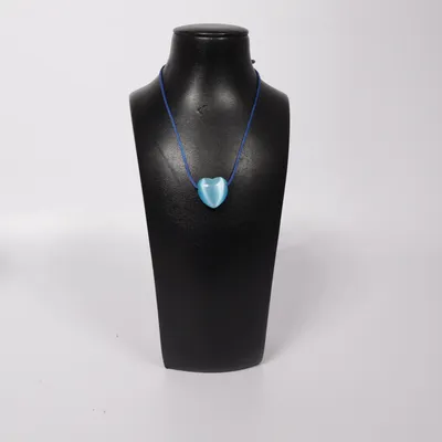 Halsband (Blå) Okänd metall