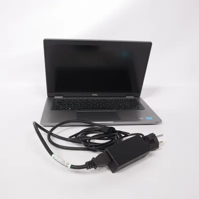 Bærbar computer (P137G) fra Dell