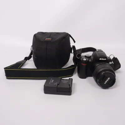 Systemkamera (D60) från Nikon
