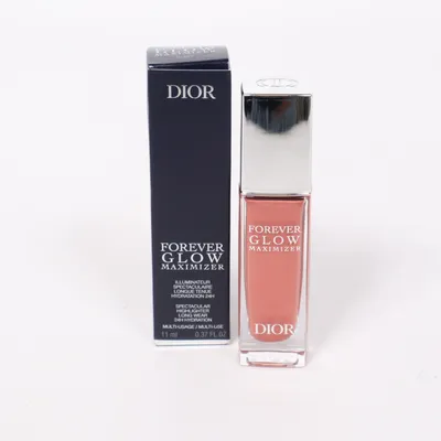 Highlighter (Forever Glow Maximizer, Rosy) from Christian Dior Parfums