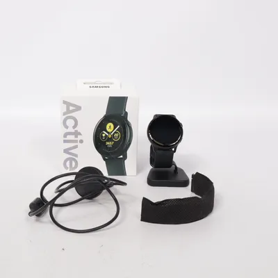 Smart watch (Black) from Samsung