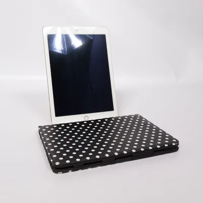 Surfplatta (Svart, Vit) från Apple