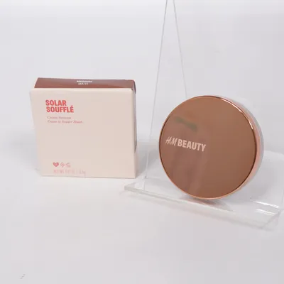 Bronzer (Solar Souffle) van H&M Beauty