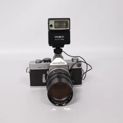 Analog systemkamera (SR-7) från Minolta