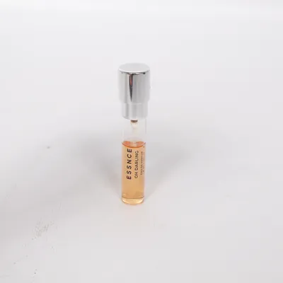 Eau de Parfum (OH DARLING) från Essnce