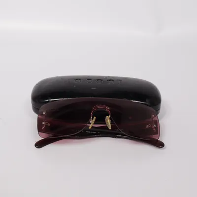 Solglasögon (VINTAGE) från Gucci