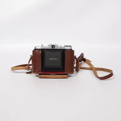 Analog kompaktkamera från Zeiss Ikon