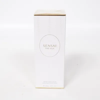 Body lotion (The Silk Body Emulsion) från Sensai