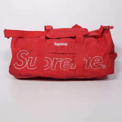 Träningsväska (Röd) från Supreme