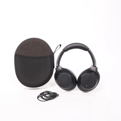 Headphones (Black) from Sony