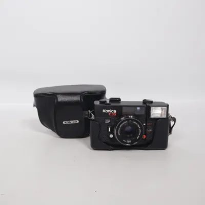 Analog kompaktkamera (C35 ) från Konica