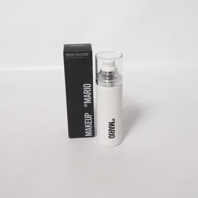 Setting spray (Surrealskin Soft Setting Spray) from Makeup by Mario