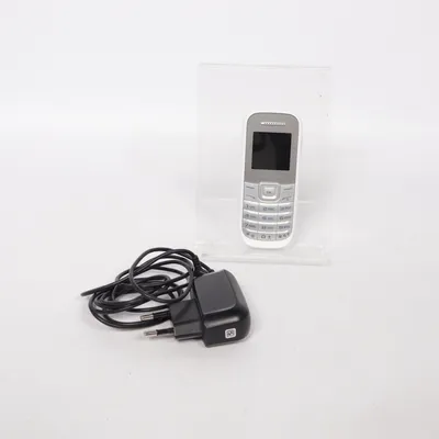 Mobile phone (Silver) from Samsung