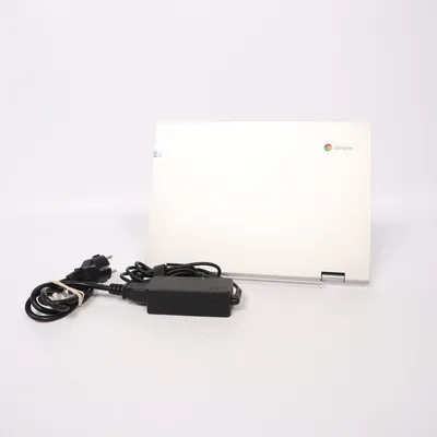 Laptop (Silverfärgad) från Lenovo