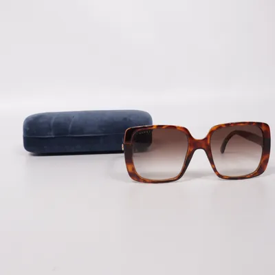 Solglasögon (GG0632S) från Gucci