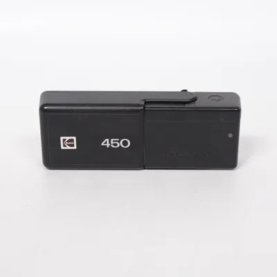 Analog compact camera (450) from Kodak