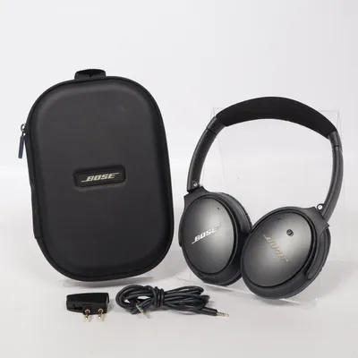 Hörlurar (Svart) från Bose