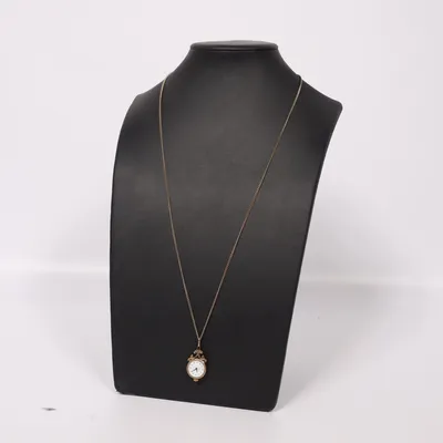 Halsbandsur (Guldfärgad) från Чайка Okänd metall