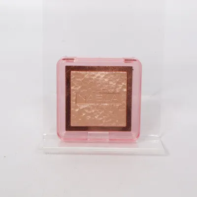 Highlighter (SKIN GLAZING • Amnesia) from Nabla
