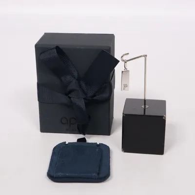 Hänge (Aesthetic, F1, Formel 1, Charles Leclerc, Pendant) från APM Monaco Silver