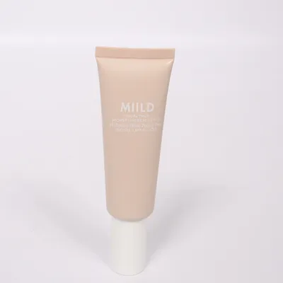 BB-cream (Skin Tint Moisturiser SPF 15) från Miild