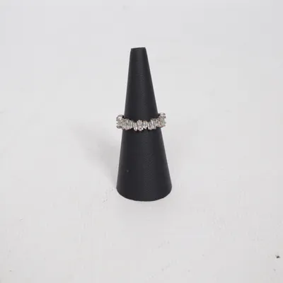 Ear cuff (Zilver) Onbekend materiaal