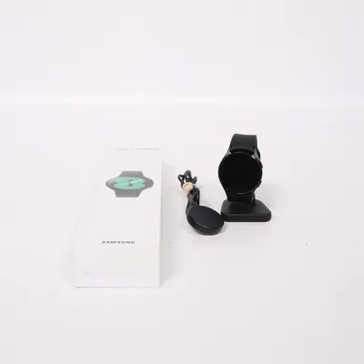 Smart watch (Black) from Samsung