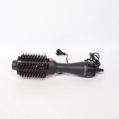 Hot air brush (Rvdr5222) from Revlon