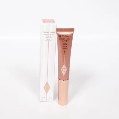 Rouge (Beauty Light Wand) från Charlotte Tilbury