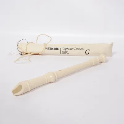 Flöjt (YRS-23) från Yamaha